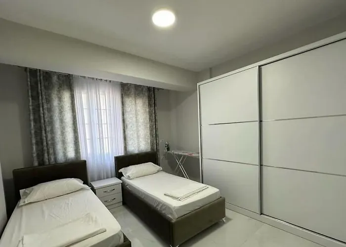 Evi's Ne Plazh Buze Detit 아파트