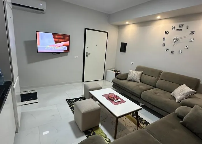 Evi's Ne Plazh Buze Detit